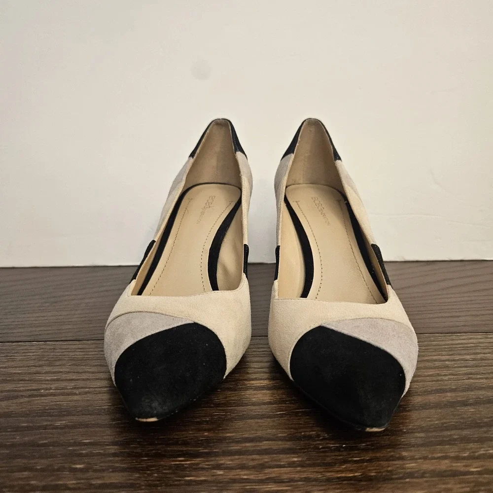 BCBGeneration Womens 8M Suede Patchwork Pumps Black Gray Cream Pointed Toe— Chic